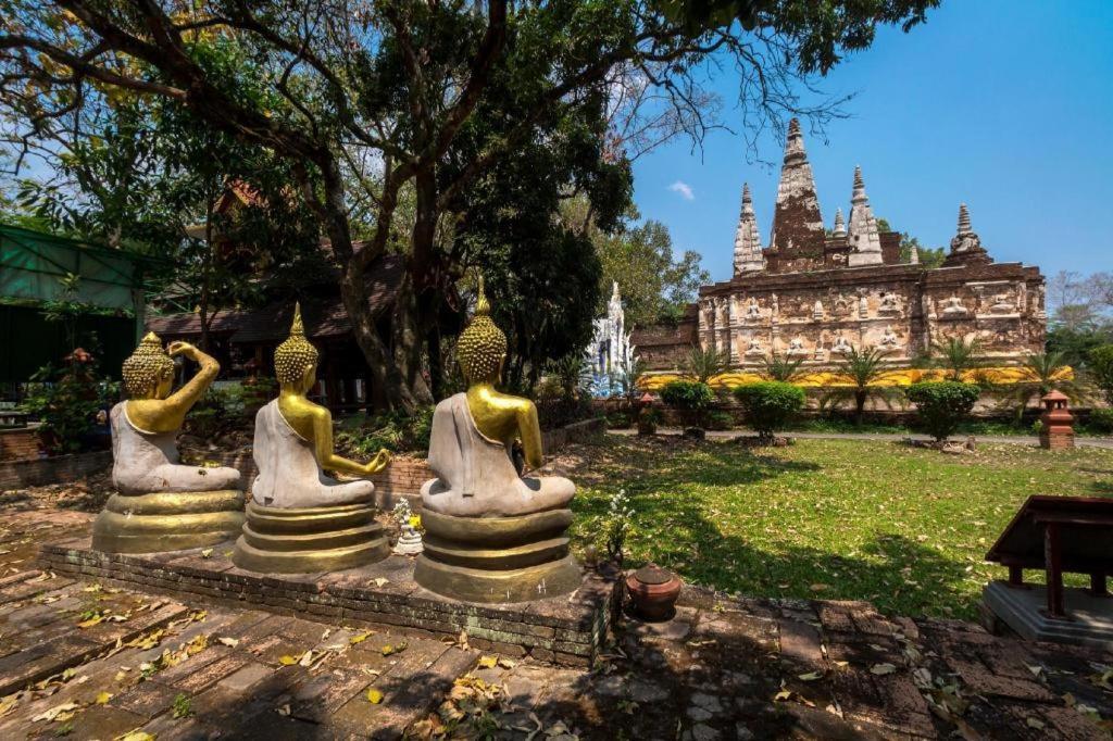 B2 Khamtieng Boutique & Budget Hotel Чиангмай Экстерьер фото